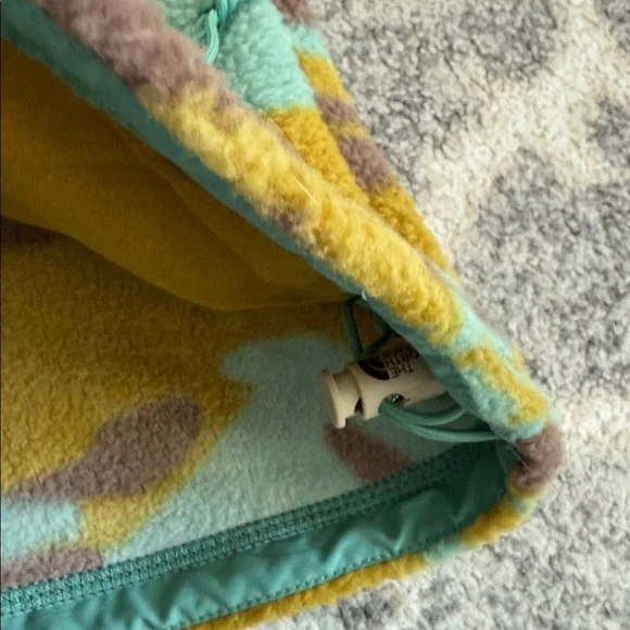 The North Face Women's Printed Cragmont 1/4-Snap Fleece - Picture 6 of 12